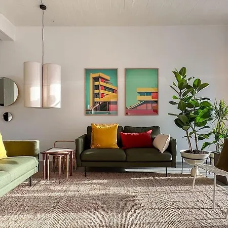 Apartment Stunning Industrial-style Loft By The Canals *