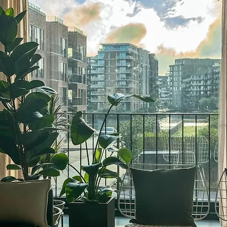 Stunning Industrial-style Loft By The Canals